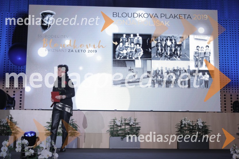   Sonja  Poljšak, dolgoletna predsednica Komisije za zamejski šport pri Olimpijskem komiteju Sloveniji55. podelitev Bloudkovih priznanj
