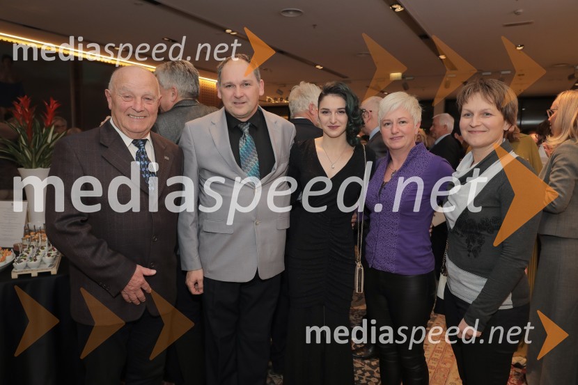  ... ;  ... ;   Mia Krampl, športna plezalka;  ... ;  ... 55. podelitev Bloudkovih priznanj