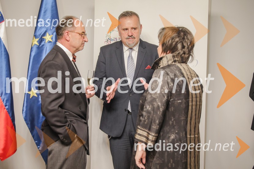  ... ; mag. Zoran Poznič, minister za kulturo RS;  Ira Ratej, dramaturginjaPodelitev Prešernovih nagrad ob slovenskem kulturnem prazniku