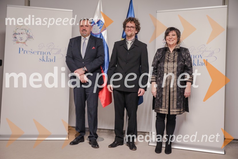 mag. Zoran Poznič, minister za kulturo RS;  Luka Juhart, glasbenik;  Ira Ratej, dramaturginjaPodelitev Prešernovih nagrad ob slovenskem kulturnem prazniku