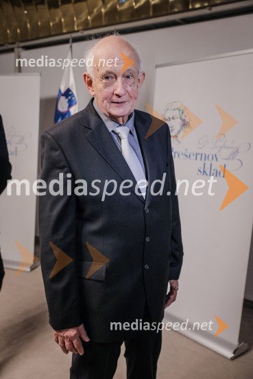  Stojan Kerbler, fotografska legendaPodelitev Prešernovih nagrad ob slovenskem kulturnem prazniku