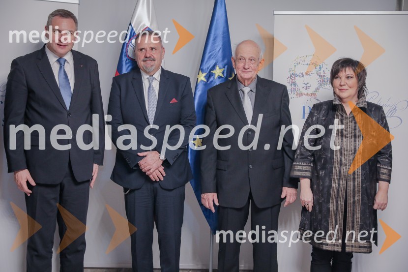 mag. Dejan Židan, predsednik Državnega zbora Republike Slovenije; mag. Zoran Poznič, minister za kulturo RS;  Stojan Kerbler, fotografska legenda;  Ira Ratej, dramaturginjaPodelitev Prešernovih nagrad ob slovenskem kulturnem prazniku