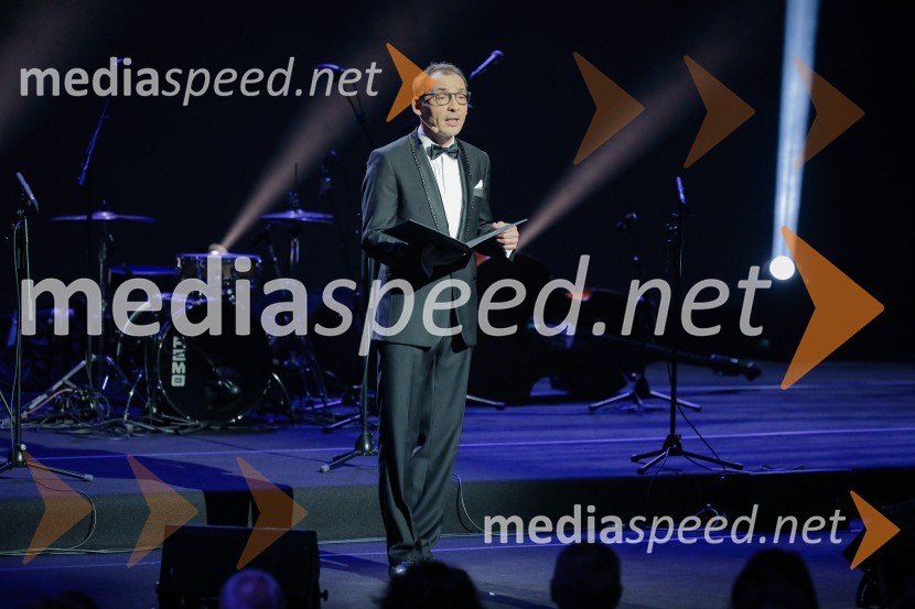  Tadej Toš, igralec, komik in TV voditeljPodelitev Prešernovih nagrad ob slovenskem kulturnem prazniku