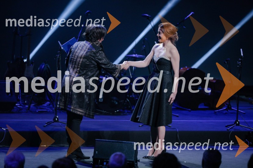  Ira Ratej, dramaturginja;  Nina Ivanišin Janežič, igralkaPodelitev Prešernovih nagrad ob slovenskem kulturnem prazniku