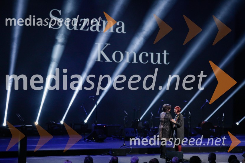  Ira Ratej, dramaturginja;  Suzana Koncut, prevajalkaPodelitev Prešernovih nagrad ob slovenskem kulturnem prazniku