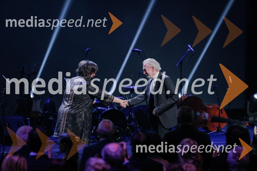  Ira Ratej, dramaturginja;  Milko Šparemblek, baletni plesalec, pedagog, koreograf, direktor in dramaturgPodelitev Prešernovih nagrad ob slovenskem kulturnem prazniku