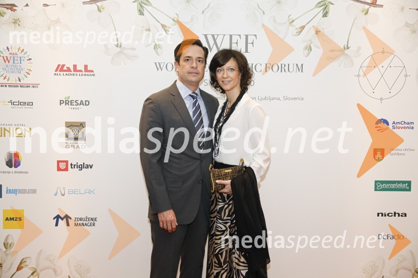  ... ;  Saša Mrak, izvršna direktorica Združenja ManagerWomen economic forum, gala večerja in podelitev nagrad