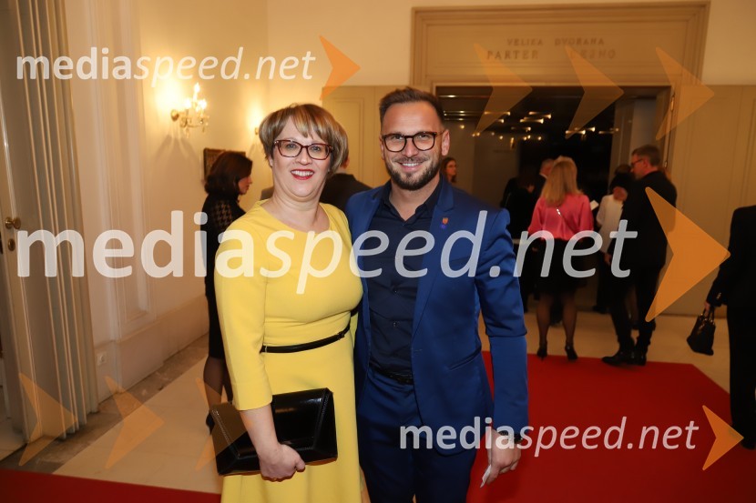  Lidija Divjak Mirnik, direktorica Študentskih domov UM, nekdanja mestna svetnica MOM (LPR);  David  Klobasa, župan Občine Sveta Trojica in podjetnikSimon Boccanegra, premiera opere SNG Maribor