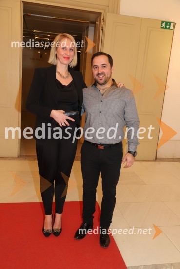  Mateja Kožuh, producentka in joga učiteljica MS7;  Tim Ribič, operni pevec, lastnik restavracije Miyabi, 1. tenor, Slovenski oktetSimon Boccanegra, premiera opere SNG Maribor