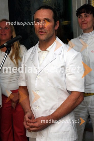 Dr. Borut Žgavec, dermatovenerologPrvi rojstni dan Dermatološko medicinskega centra Dimnik - Žgavec