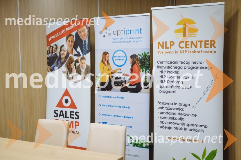 Digitalni laboratorij: Uporabni recepti za večjo prodajo na spletu