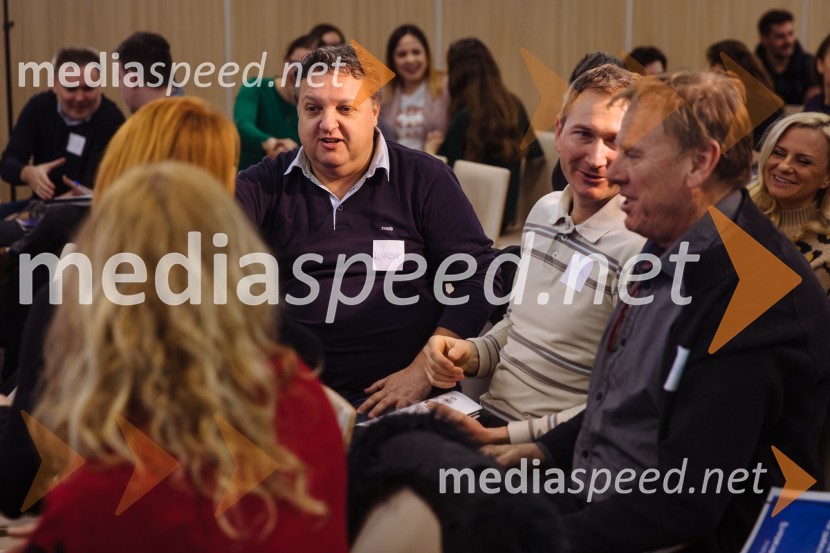 Digitalni laboratorij: Uporabni recepti za večjo prodajo na spletu