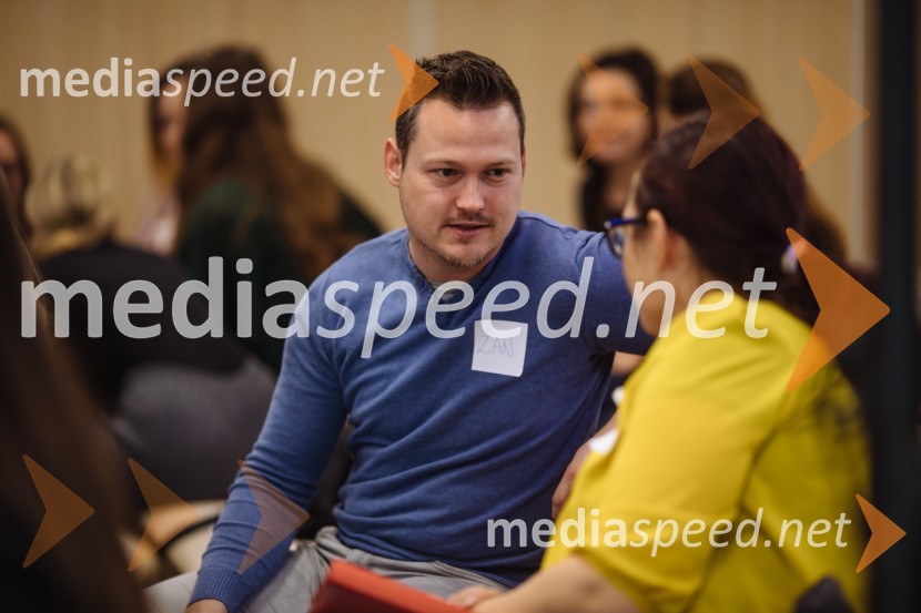 Digitalni laboratorij: Uporabni recepti za večjo prodajo na spletu