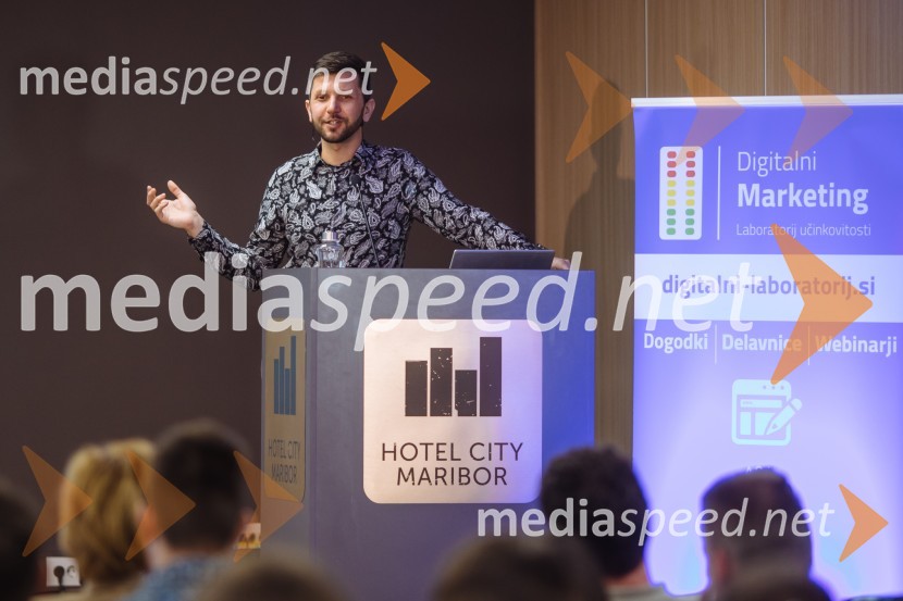  Roman Čretnik, IT MelonaDigitalni laboratorij: Uporabni recepti za večjo prodajo na spletu