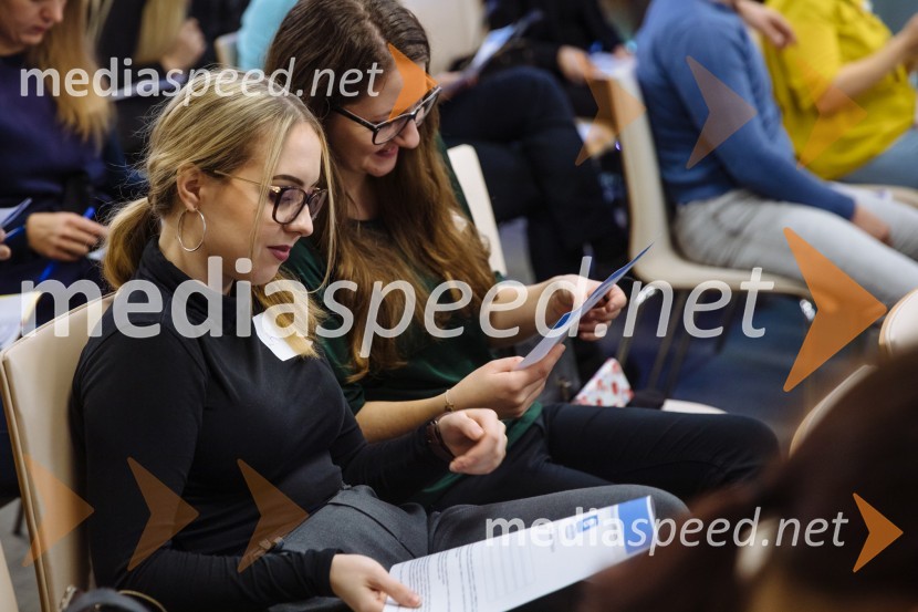 Digitalni laboratorij: Uporabni recepti za večjo prodajo na spletu