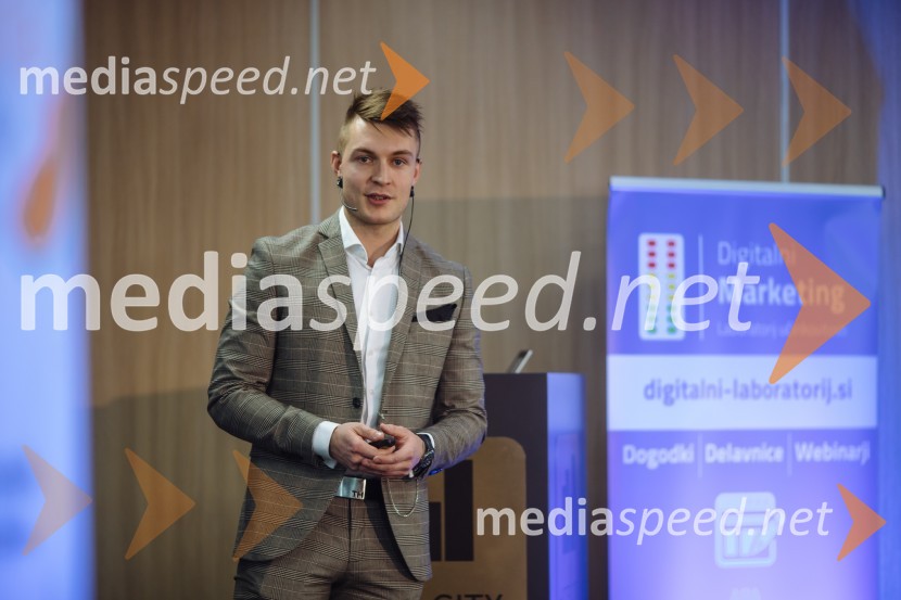  Rok Makovec, IT MelonaDigitalni laboratorij: Uporabni recepti za večjo prodajo na spletu