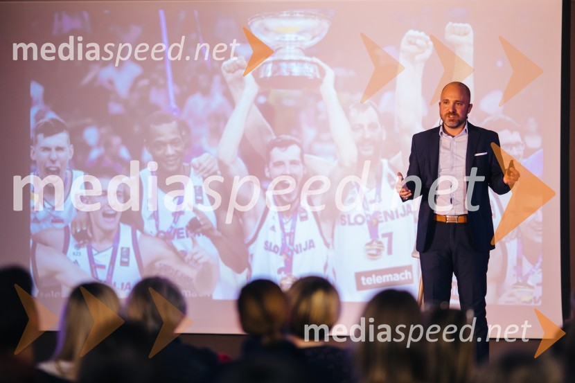  Gaber Marolt, NLP centerDo uspeha z NLP in hipnozo