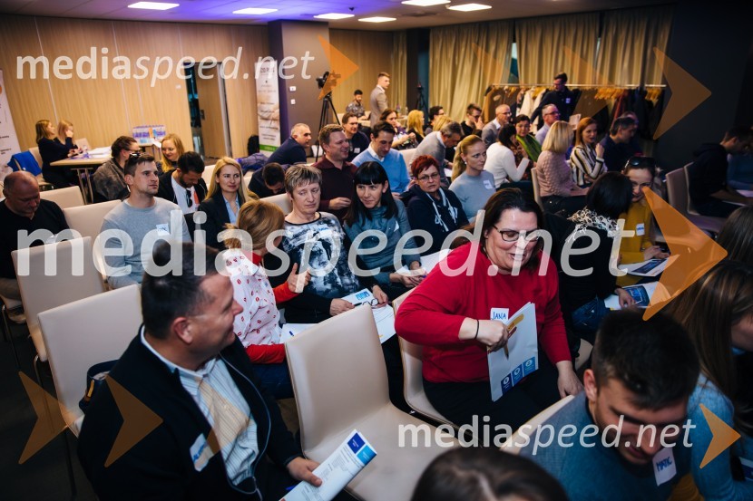 Do uspeha z NLP in hipnozo