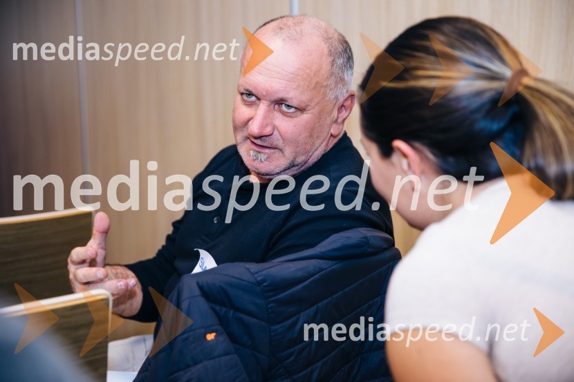 Do uspeha z NLP in hipnozo