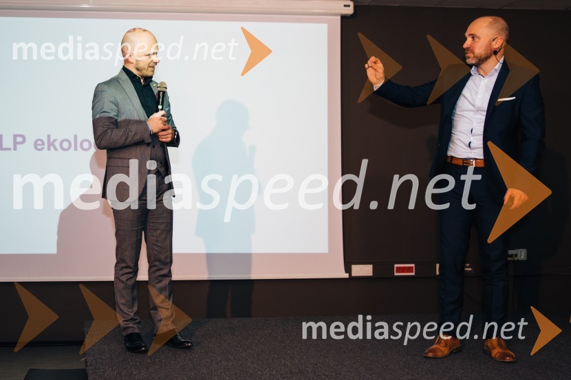 Do uspeha z NLP in hipnozo