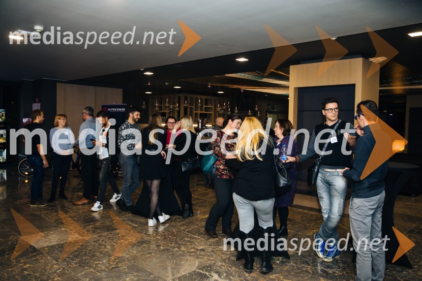 Do uspeha z NLP in hipnozo