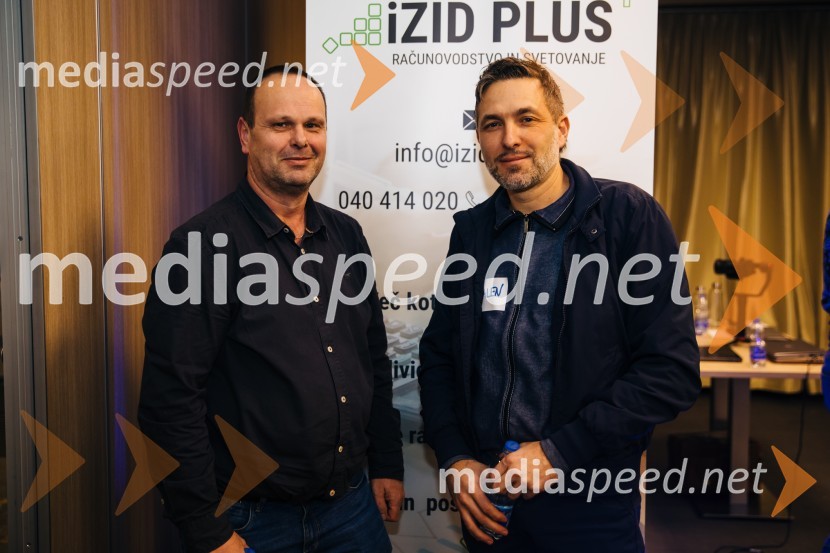 Do uspeha z NLP in hipnozo