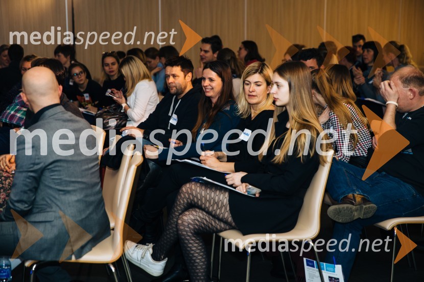 Do uspeha z NLP in hipnozo