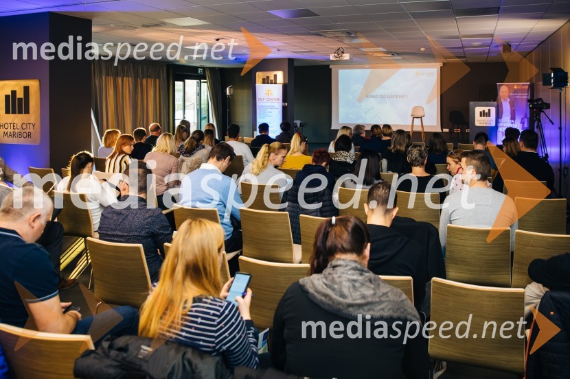 Do uspeha z NLP in hipnozo