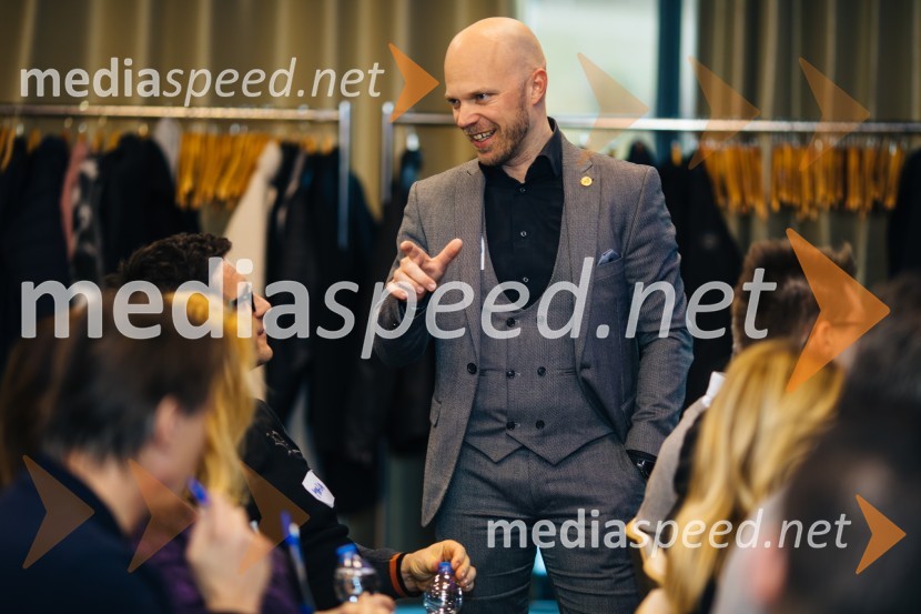 Do uspeha z NLP in hipnozo