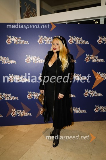  Danica Lovenjak, novinarkaErotika po Emeršiču, premiera predstave Bojana Emeršiča