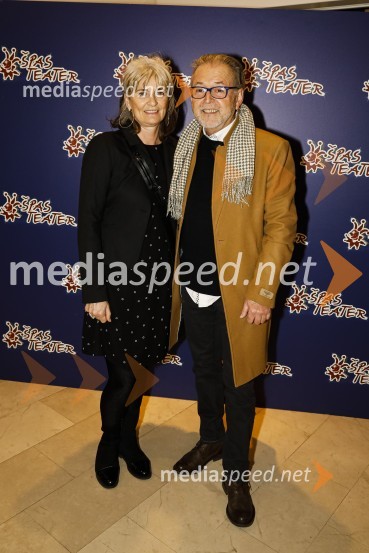  Eva Kozlevčar, glasbenica;  Tomaž Kozlevčar, glasbenikErotika po Emeršiču, premiera predstave Bojana Emeršiča