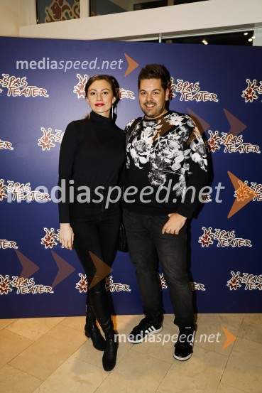  ... ;  Nejc Simšič, novinarErotika po Emeršiču, premiera predstave Bojana Emeršiča