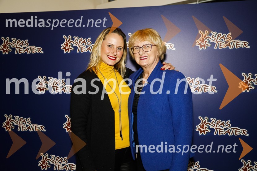  Alja Novak Viryent, oblikovalka čevljev;  ... Erotika po Emeršiču, premiera predstave Bojana Emeršiča