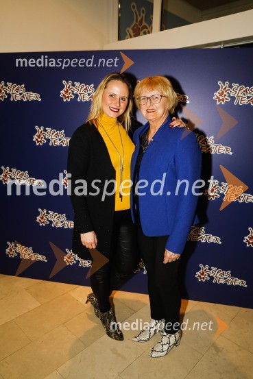  Alja Novak Viryent, oblikovalka čevljev;  ... Erotika po Emeršiču, premiera predstave Bojana Emeršiča