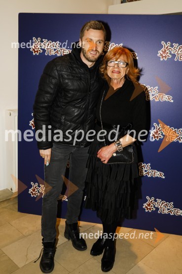  Denis Avdić, voditelj;  ... Erotika po Emeršiču, premiera predstave Bojana Emeršiča