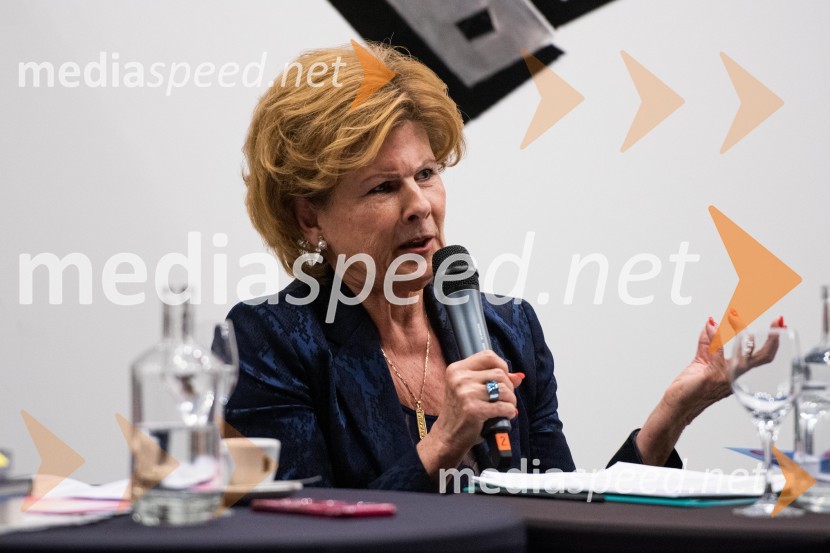  Tatjana  KolencPrvi Gallusov pogovorni večer