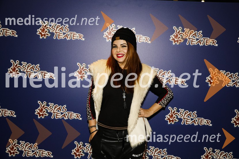  Neža Buh-Neisha, glasbenicaErotika po Emeršiču, premiera predstave Bojana Emeršiča