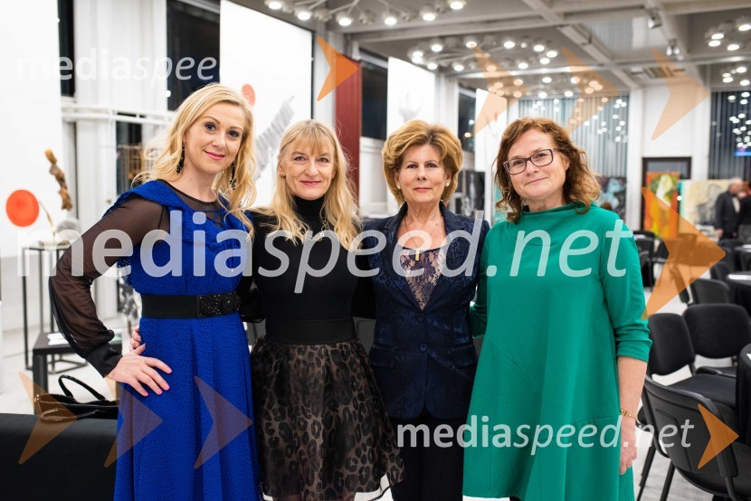  Klaudija Javornik,  Adacta d.o.o.; dr. Amadea Dobovišek, svetovalka za management;  Tatjana  Kolenc;  Sonja  Klopčič, avtorica knjig Voditeljstvo, AEIOU voditeljstva in soavtorica knjige Moj vodnikPrvi Gallusov pogovorni večer