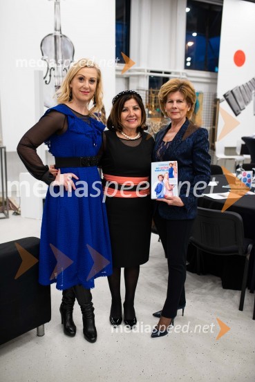  Klaudija Javornik,  Adacta d.o.o.;  Vera  Mihatović, nekdanja finančnica, ACH;  Tatjana  KolencPrvi Gallusov pogovorni večer