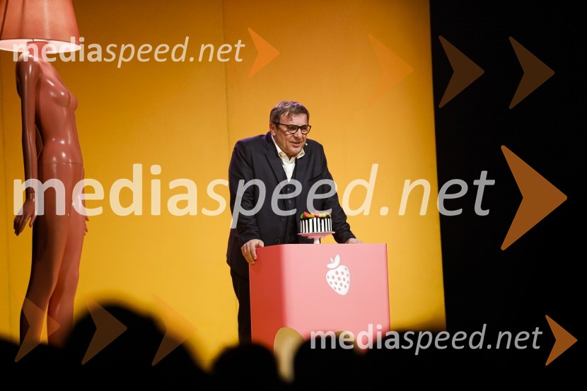  Bojan Emeršič, igralecErotika po Emeršiču, premiera predstave Bojana Emeršiča