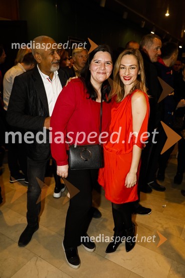  Teja Pelko, novinarka, Svet24;  Gorka Berden, igralkaErotika po Emeršiču, premiera predstave Bojana Emeršiča