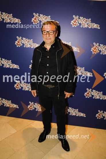  Bojan Emeršič, igralecErotika po Emeršiču, premiera predstave Bojana Emeršiča