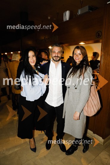  Katja Kordin;  Primož Vrhovec, igralec;  Katja Škofic, manekenka, plesalkaErotika po Emeršiču, premiera predstave Bojana Emeršiča