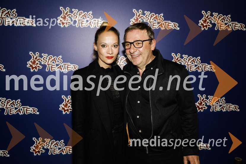  Viktorija Bencik Emeršič, igralka;  Bojan Emeršič, igralecErotika po Emeršiču, premiera predstave Bojana Emeršiča