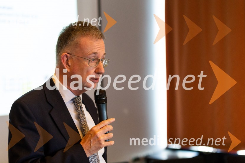  Tim  Abrahams, podjetnikTea with Reason