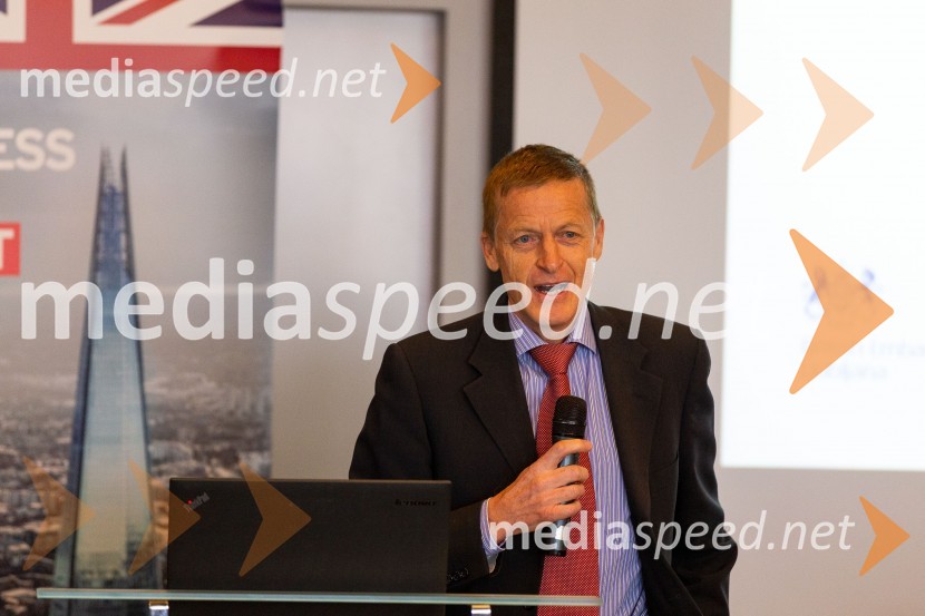  Zoran  Stančič, vodja predstavništva Evropske komisije v SlovenijiTea with Reason