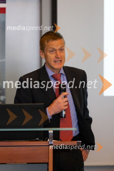  Zoran  Stančič, vodja predstavništva Evropske komisije v SlovenijiTea with Reason