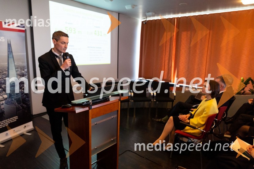  Bojan Ivanc, CFA, CAIA, član upravnega odbora društva CFA Slovenija in glavni ekonomist Analitike GZS, lokalni koordinator CFA Research Challenge 2018;  Sophie Honey, veleposlanica Združenega kraljestva Velika Britanija in Severna Irska v Republiki SlovenijiTea with Reason