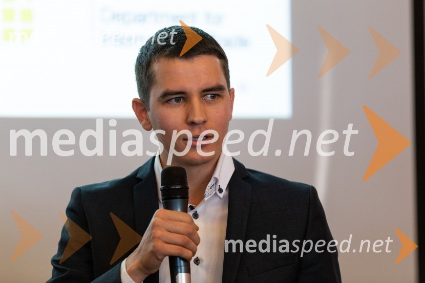  Janez  Mikelj, prodajni manager, 2HM LogisticsTea with Reason