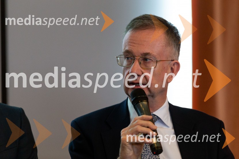  Tim  Abrahams, podjetnikTea with Reason